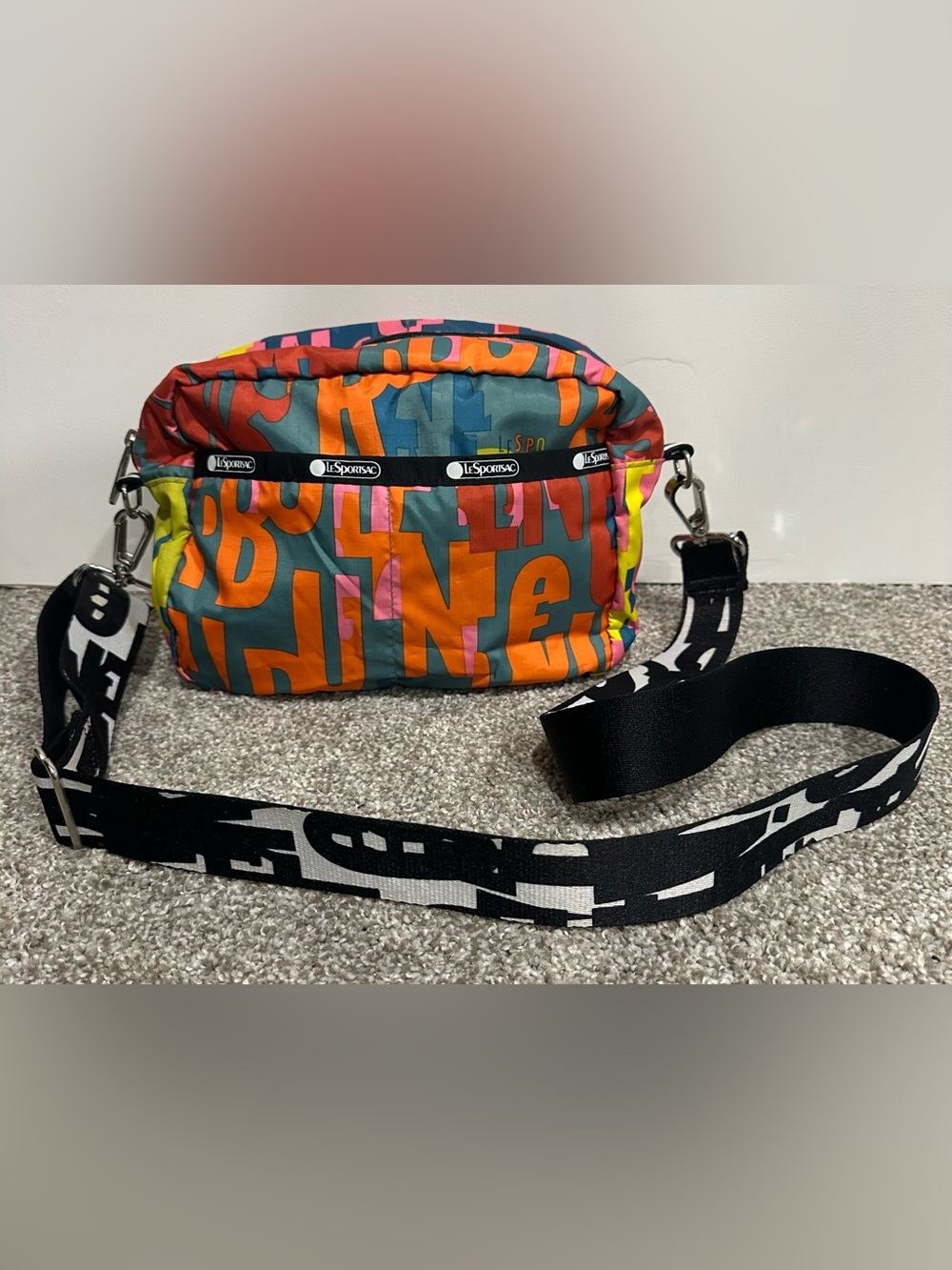LeSportsac Classic Austin Crossbody Multicolor Fiction Print Rare Nylon Bag